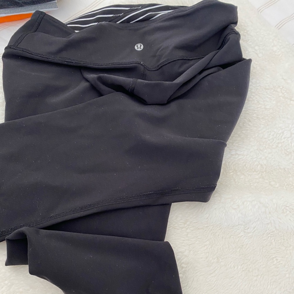 Cropped athletic capri